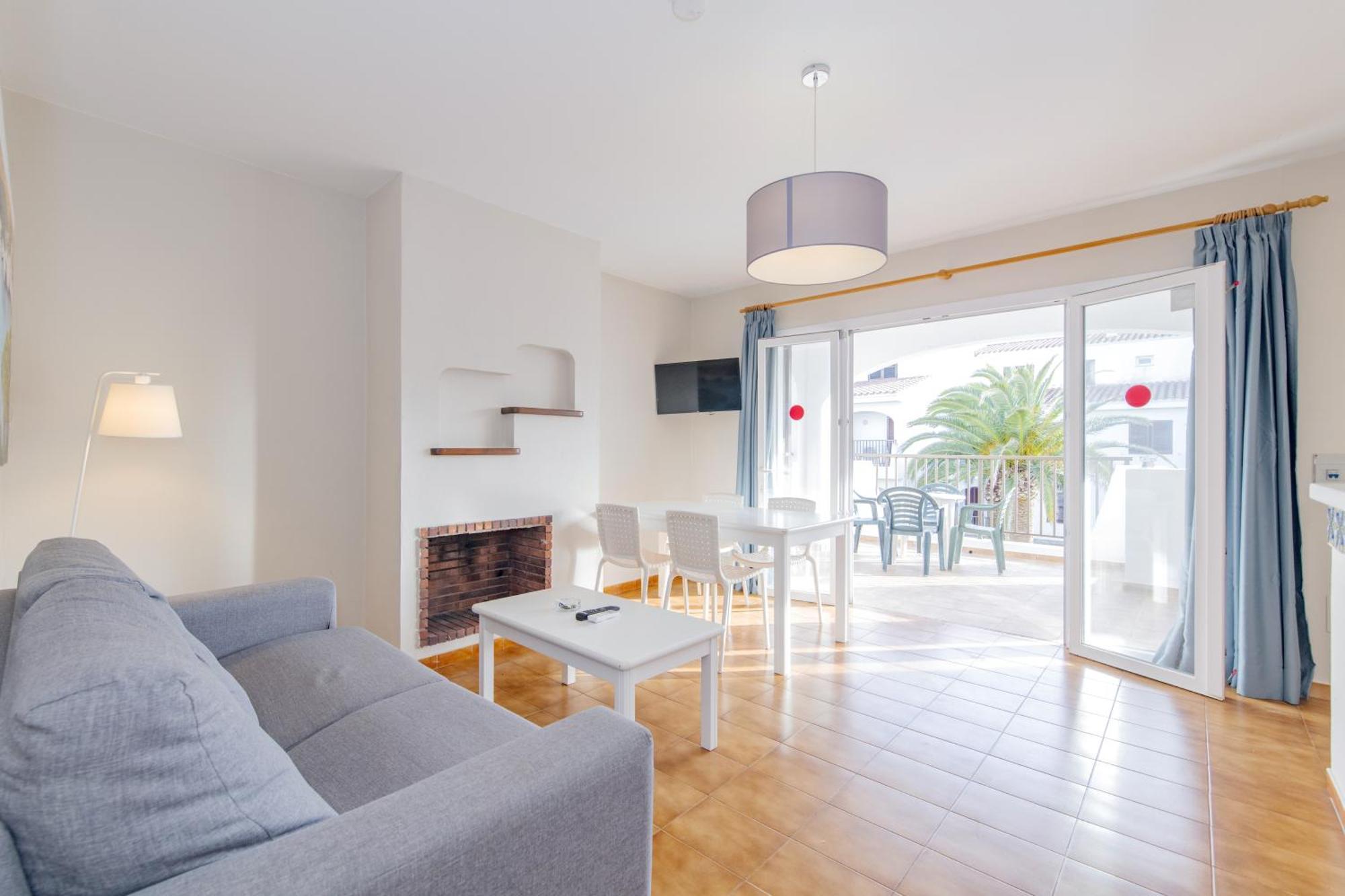 Siesta Mar Confort Cala En Porter  Экстерьер фото